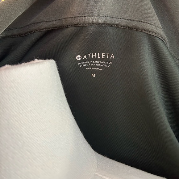 Athleta Seasoft Quarter Zip Top Size M in color Elm | Olive Green - Picture 6 of 7